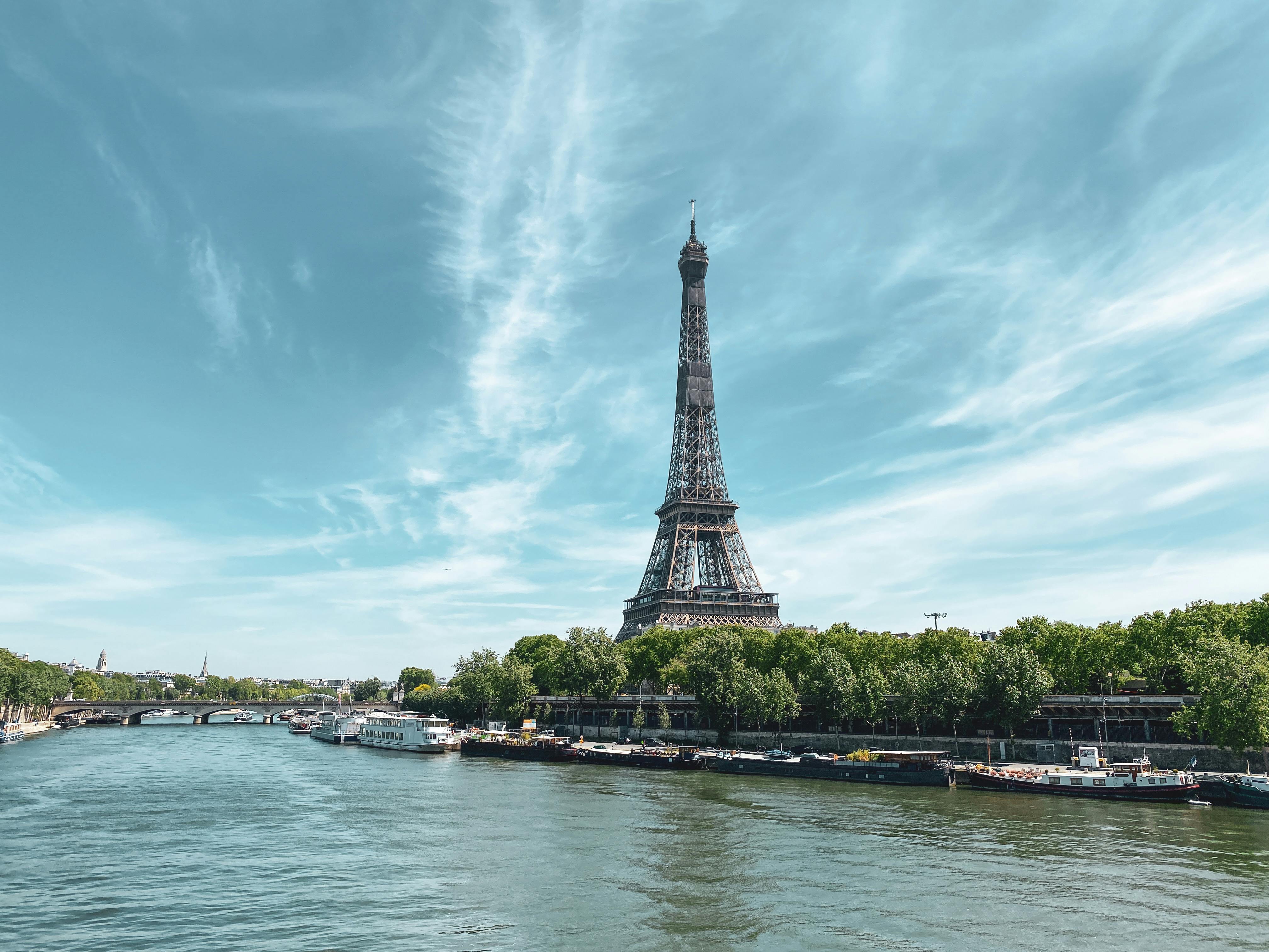 Discovering the Unforgettable Charm of Paris: Must-Visit Attractions for Francetourism